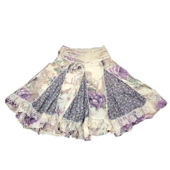 Vintage Dresses & Skirts - Vintage 90s Midi Skirt Size Small Cream Purple Floral Lace